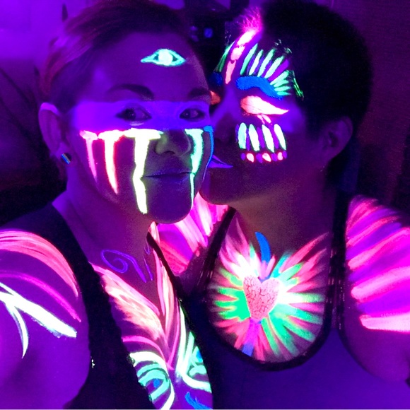 Meet your Posher, Luna - Picture 1 of 1